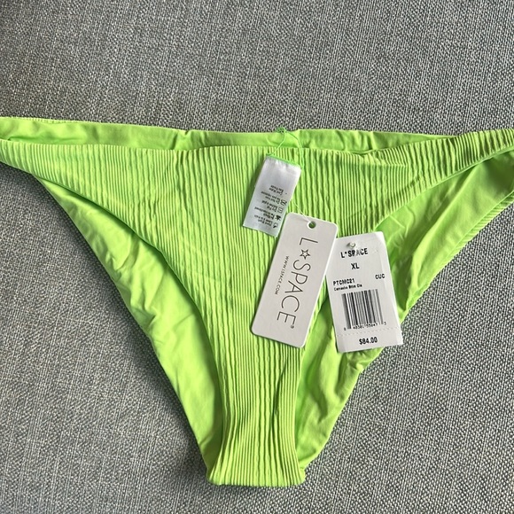 L*SPACE Camacho Bikini Bottom Color Cucumber Size XL - Picture 9 of 14